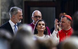 Choque no Vaticano: especialista Pilar Eyre defende 'rebeldia' de rainha Letizia perante o Papa e fala em hipocrisia