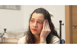 As últimas horas de vida de Noelia Castillo Ramos, a jovem que esta quinta-feira vai ser eutanasiada... como tanto queria! Espanha divide-se 