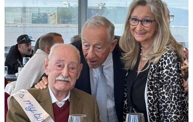 Ruy de Carvalho, Marcelo Rebelo de Sousa e Teresa Viegas no 99.º aniversário do ator