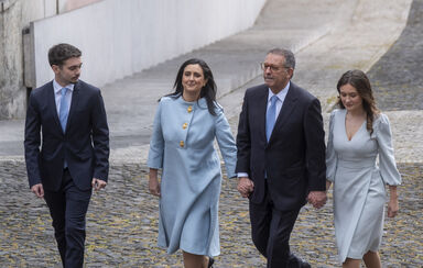 António José Seguro com a família na cerimónia de tomada de posse
