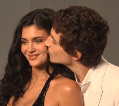 O casal do momento: Timothée Chalamet e Kylie Jenner brilharam na festa dos Óscares