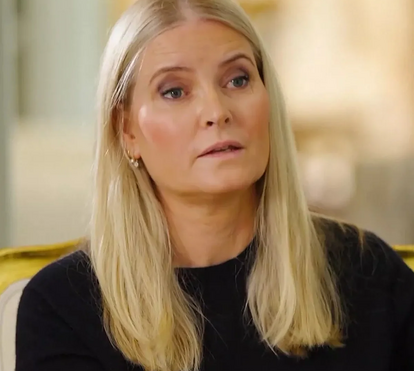 'Fui manipulada e enganada!' Mette-Marit quebra enfim o silêncio sobre a sua ligação a Epstein