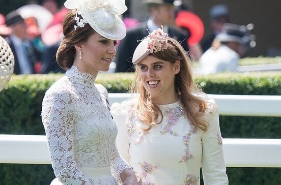 Kate Middleton é acusada de ter ignorado Eugenie em Ascot
