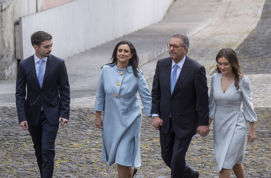 Presidente da República António José Seguro com a família à chegada ao Palácio de Belém.JPG