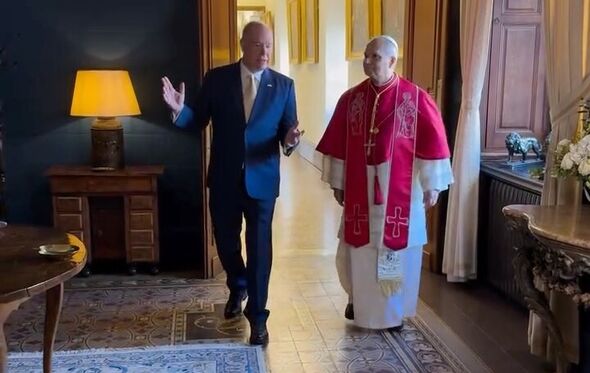 SnapInsta.to_AQMW8ZhqinPzCeM7iLLuAGP6NI9gtnBAL4KfmW9i6ZEb31dLPyL8p1MJ3LxKPDxTxGgjTOwcYzvRxoLjV_pSaQsq3qdmwWBdYTZaPlc.mp4