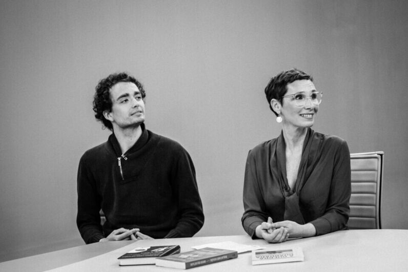 Maria José Lobo Antunes com o filho, José