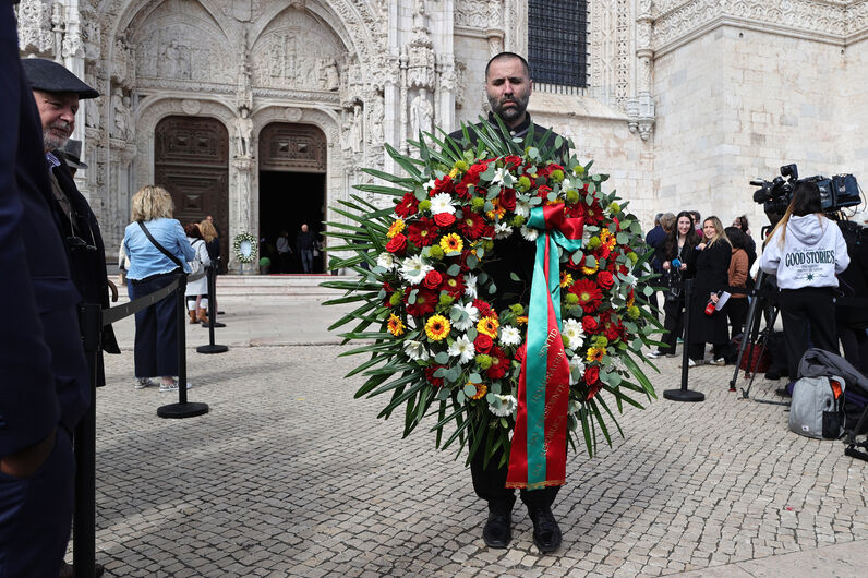 Homenagem no Mosteiro dos Jerónimos