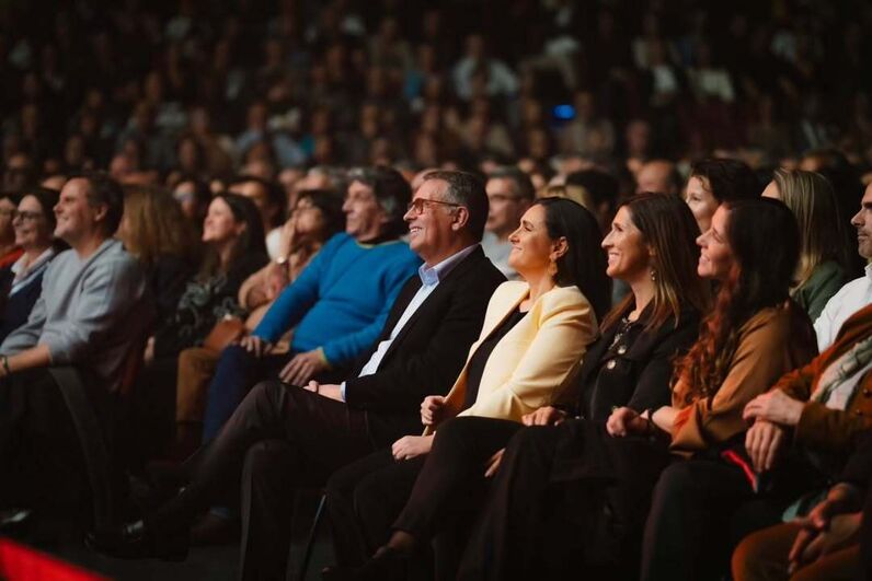 António José Seguro e Margarida Maldonado Freitas assistem a concerto dos Trovante