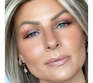 Descubra a tendência mais elegante para as unhas de verão