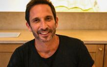 José Avillez celebra dez anos do Bairro com concerto de Zambujo