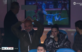 Filha de Pep Guardiola rouba protagonismo ao assistir a jogo nas bancadas ao lado do pai