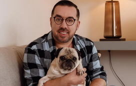 Um ronco a que ninguém resiste! Flávio Furtado mostra a cadela Carlota a ressonar e derrete os fãs