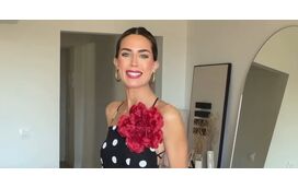 E Sevilha aqui tão perto! Se pretende dar um salto à tradicional 'feria' saiba o que vestir... para não se sentir deslocada