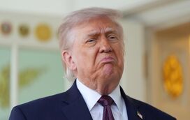 Afinal era um médico? A explicação surreal de Donald Trump após ser acusado de blasfémia ao retratar-se como Jesus Cristo 