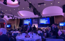 Pânico no jantar dos correspondentes da Casa Branca após os primeiros tiros