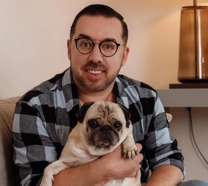 Um ronco a que ninguém resiste! Flávio Furtado mostra a cadela Carlota a ressonar e derrete os fãs