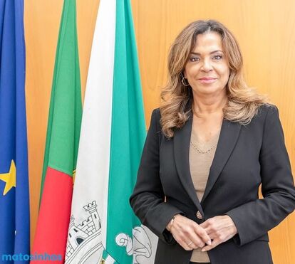 Conheça a presidente da Câmara de Matosinhos que, tal como Isaltino Morais, gasta milhares de euros em refeições de marisco e bom vinho
