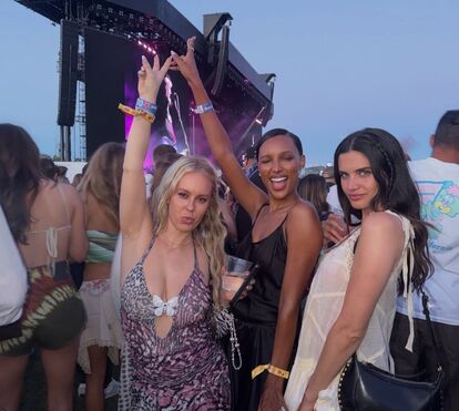 Luxo e excentricidade: os looks das famosas portuguesas que estão a dar que falar no Coachella entre as estrelas internacionais