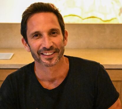 Dez anos à mesa! O Bairro do Avillez celebra data marcante e há concerto de Zambujo para celebrar