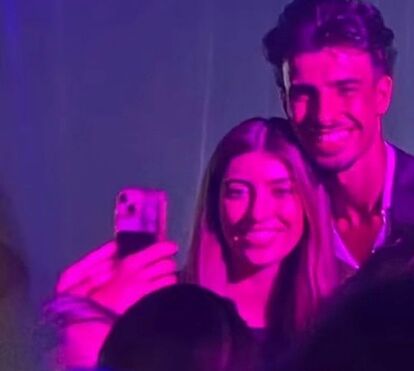 Eva está definitavamente no passado? Diogo e Ariana apanhados aos beijos em discoteca