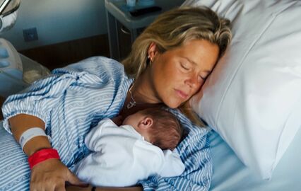 Inês Aires Pereira depois do parto do terceiro filho