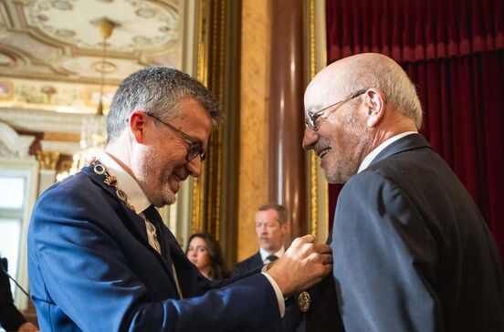 Fotógrafo António Homem Cardoso homenageado com Medalha de Mérito Cultural