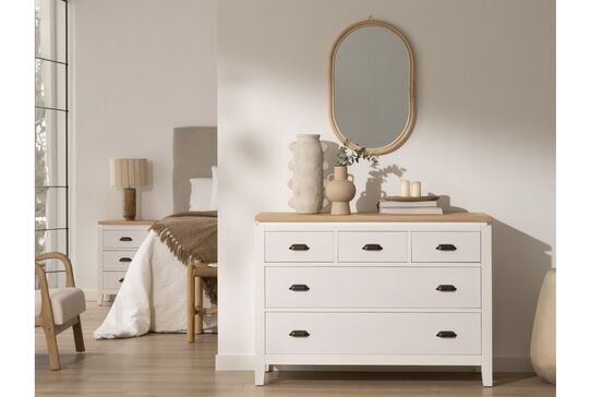 Cómoda de madeira maciça 