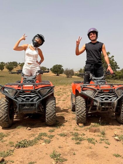 Fernanda Serrano e o filho Santiago aproveitam as férias da Páscoa em Agadir, Marrocos