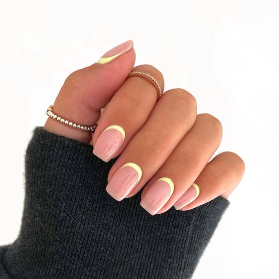 Descubra a tendência mais elegante para as unhas de verão