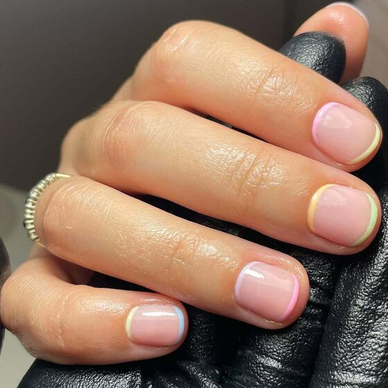 Descubra a tendência mais elegante para as unhas de verão