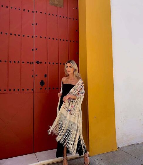 E Sevilha aqui tão perto! Se pretende dar um salto à tradicional 'feria' saiba o que vestir