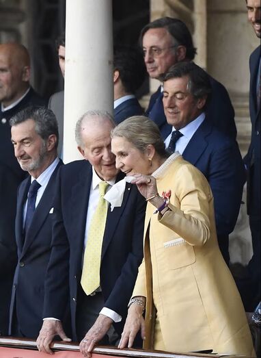 Juan Carlos, infanta Elena