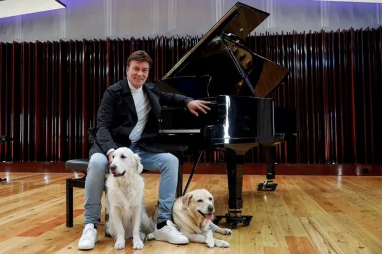 O elo eterno com a filha. Conheça as "netas" de quatro patas de Tony Carreira