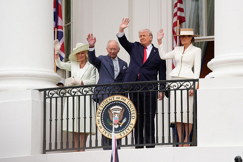 Carlos e Camilla com o casal Trump na Casa Branca