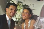 Não foi só Júlia Palha que escolheu casar este sábado! Pedro  Gonçalves do Sporting também subiu ao altar com a mulher da sua vida