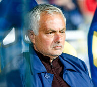 Mourinho despede-se dos jogadores do Benfica e aguarda futuro no Real Madrid