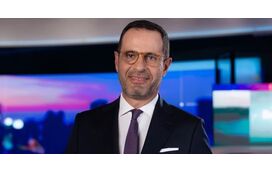 Afastado da RTP! Jornalista Hélder Silva está em casa