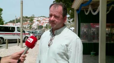 Conquistado pela emoção, homem que salvou meninos franceses confessa desejo de os adotar