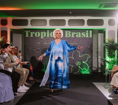 Desfile de verão enche de cor o Hotel Farol, em Cascais