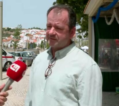 Conquistado pela emoção, homem que salvou meninos franceses confessa desejo de os adotar