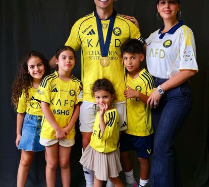 Após conquista inédita na história do futebol, Cristiano Ronaldo mostra-se orgulhoso com os filhos