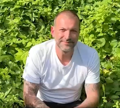Um homem diferente? Depois da fama e do adeus ao restaurante de luxo, Ljubomir Stanisic levanta o 'véu' da sua vida simples no campo: 'Ando a curtir”