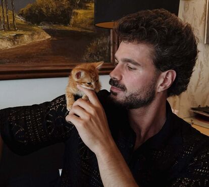 O 'Goldenboy' foi nocauteado pela fofura: o ex-'Casa dos Segredos' João Santos apresenta o pequeno Pikachu