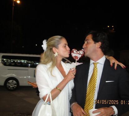 Veja o cenário maravilhoso onde Júlia Palha e Frederico Porém Murta trocam alianças