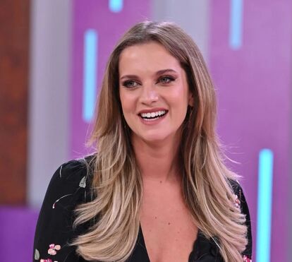 Já aí está a primeira imagem do vestido de noiva de Júlia Palha