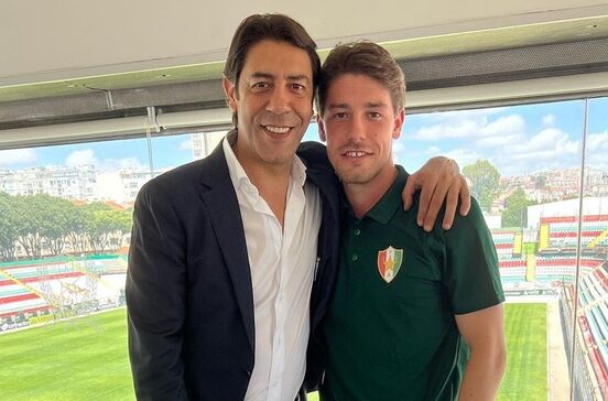 Rui Costa com o filho Hugo Costa no Estrela da Amadora