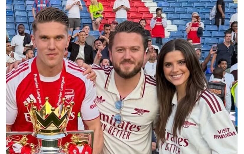Viktor Gyökeres com Jonathan Chalkias e Inês Aguiar 