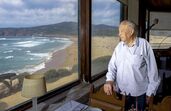 O empresário António Muchaxo, no Guincho, em Cascais