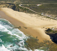 Praia do Castelejo, destino de eleição no Algarve