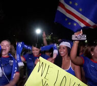 Adeptos de Cabo Verde festejam histórica qualificação para os 16 avos do Mundial